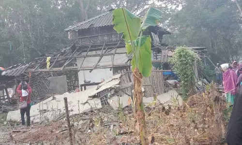 ബംഗാളിൽ തൃണമൂൽ നേതാവിന്‍റെ വീട്ടിൽ ബോംബ് സ്‌ഫോടനം; മൂന്ന് മരണം