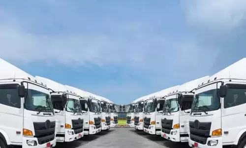 ട്രക്കുകൾ നിർത്തിയിടാൻ ദുബൈയിൽ ഹൈടെക്​ സൗകര്യം; ഡ്രൈവർമാർക്ക് വിശ്രമകേന്ദ്രം