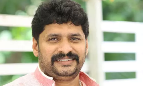 നിർമാതാവ് ജെയ്‌സൺ ഇളംകുളം കൊച്ചിയിലെ ഫ്‌ളാറ്റിൽ മരിച്ച നിലയിൽ