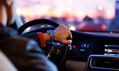 നിബന്ധനകൾ പുതുക്കി കുവൈത്ത്: പതിനായിരത്തോളം പ്രവാസികളുടെ ഡ്രൈവിങ് ലൈസൻസ്‌ പിൻവലിച്ചു