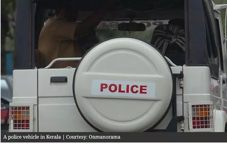 ഭിന്നശേഷിക്കാരനായ വിദ്യാർഥിക്ക് അധ്യാപികയുടെ മർദനം; പൊലീസ് കേസെടുത്തു ഭിന്നശേഷിക്കാരനായ വിദ്യാർഥിക്ക് അധ്യാപികയുടെ മർദനം; പൊലീസ് കേസെടുത്തു