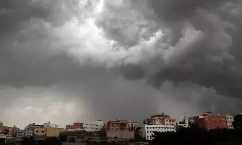 സൗദിയിൽ മഴ ശക്തം; ഖഫ്ജിയിൽ സകൂളുകൾക്ക് അവധി