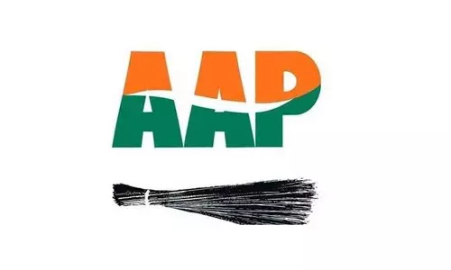 പ്രതിപക്ഷ നിരയിൽ നിർണായകം; ഗുജറാത്തിലും ചുവടുറപ്പിച്ച് ആം ആദ്മി പ്രതിപക്ഷ നിരയിൽ നിർണായകം; ഗുജറാത്തിലും ചുവടുറപ്പിച്ച് ആം ആദ്മി