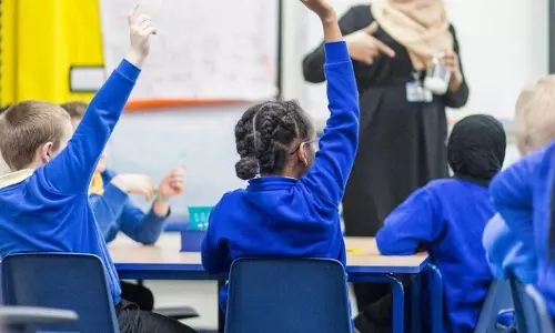 ദേശീയ ഐഡന്റിറ്റി; യു.എ.ഇയിലെ സ്വകാര്യ സ്കൂളുകൾക്ക് മാർഗ്ഗനിർദ്ദേശങ്ങളുമായി മന്ത്രാലയം ദേശീയ ഐഡന്റിറ്റി; യു.എ.ഇയിലെ സ്വകാര്യ സ്കൂളുകൾക്ക് മാർഗ്ഗനിർദ്ദേശങ്ങളുമായി മന്ത്രാലയം