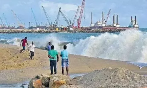 സമരം അവസാനിച്ചു; വിഴിഞ്ഞം തുറമുഖ നിർമ്മാണ പ്രവർത്തനങ്ങൾ പുനരാരംഭിച്ചു