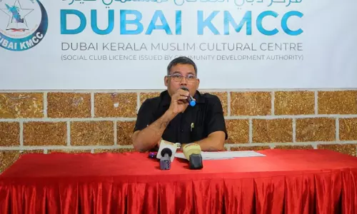 കെ.എം.സി.സി പ്രസിഡന്റ് താൻ തന്നെ;  ലീഗിന് തലവേദനയായി ഇബ്രാഹിം എളേറ്റിൽ