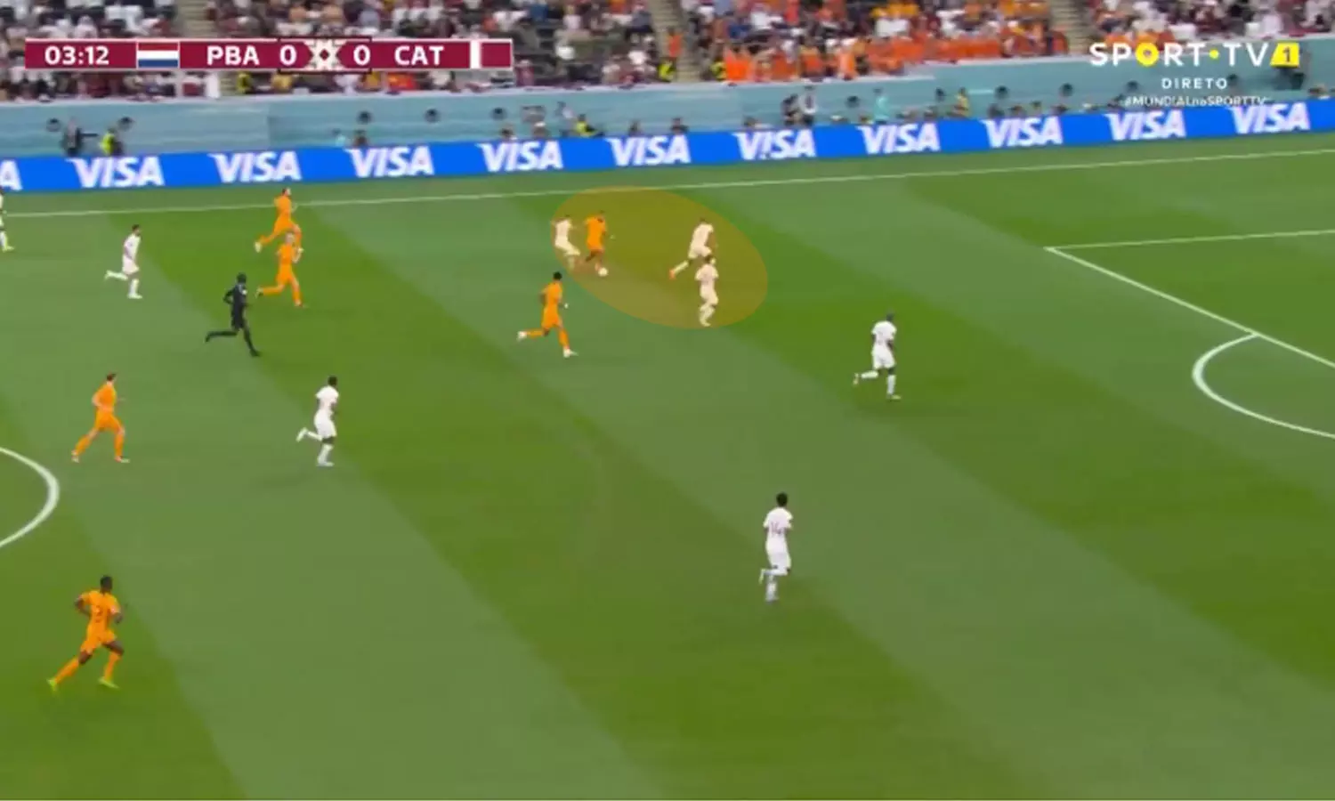 ഡിപേയുടെ മുന്നേറ്റത്തിനിടെ മറുവശത്ത് തുറന്നുവരുന്ന സ്പേസ് ഡിപേയുടെ മുന്നേറ്റത്തിനിടെ മറുവശത്ത് തുറന്നുവരുന്ന സ്പേസ്