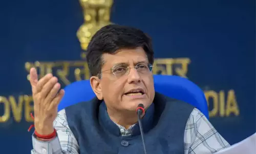 പ്രളയകാലത്ത് നൽകിയ ഭക്ഷ്യധാന്യം സൗജന്യമല്ല; കേരള സർക്കാറിനെതിരെ കേന്ദ്രം