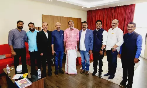 കൃഷിവകുപ്പ് മന്ത്രി പി. പ്രസാദുമായി കൂടിക്കാഴ്ച നടത്തി സാരഥി കുവൈത്ത് ഭാരവാഹികൾ