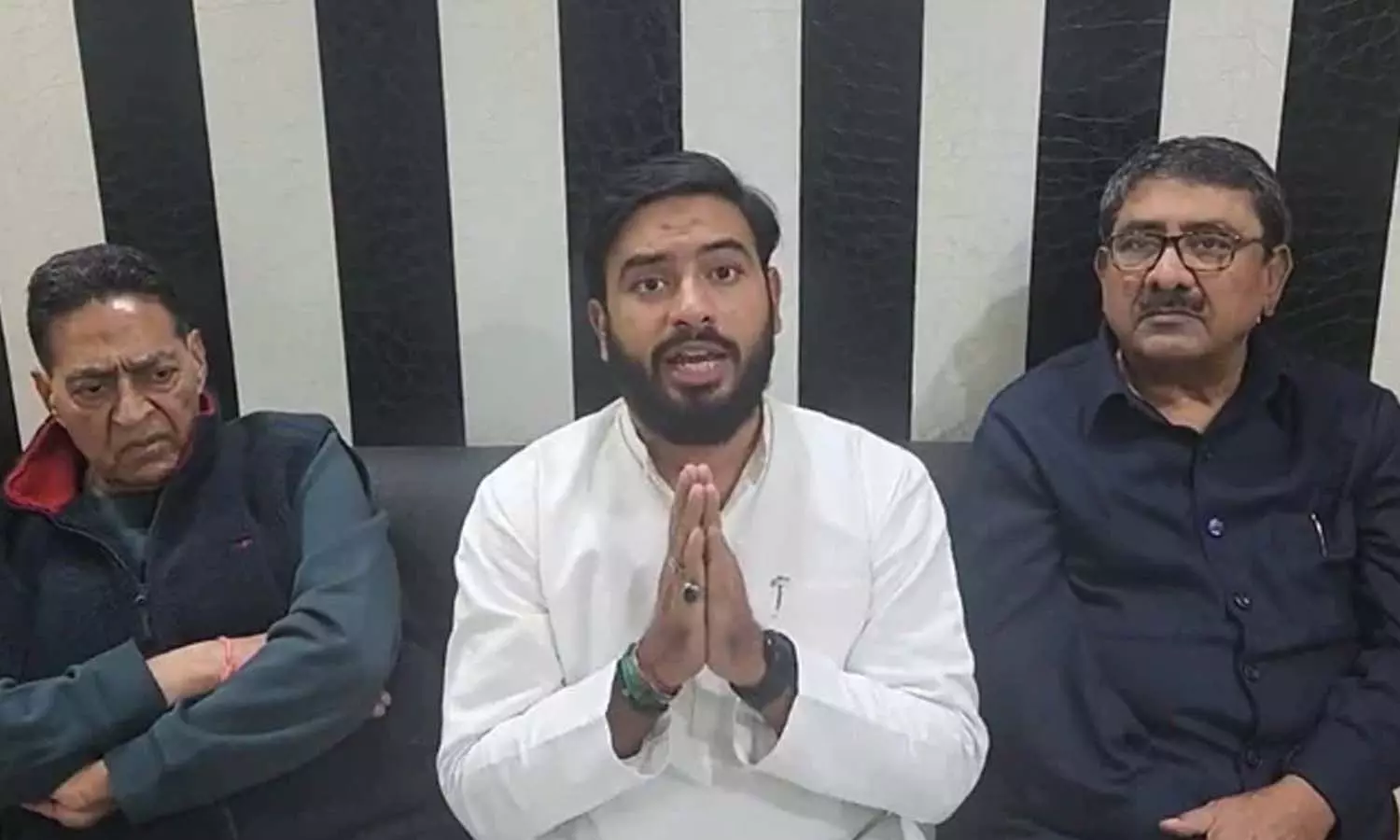 തെറ്റുപറ്റി, ഞാൻ രാഹുലിന്റെ പ്രവർത്തകൻ; എഎപിയിലേക്ക് പോയി മണിക്കൂറുകൾക്കുള്ളിൽ തിരികെയെത്തി കോൺഗ്രസ് നേതാവ് തെറ്റുപറ്റി, ഞാൻ രാഹുലിന്റെ പ്രവർത്തകൻ; എഎപിയിലേക്ക് പോയി മണിക്കൂറുകൾക്കുള്ളിൽ തിരികെയെത്തി കോൺഗ്രസ് നേതാവ്