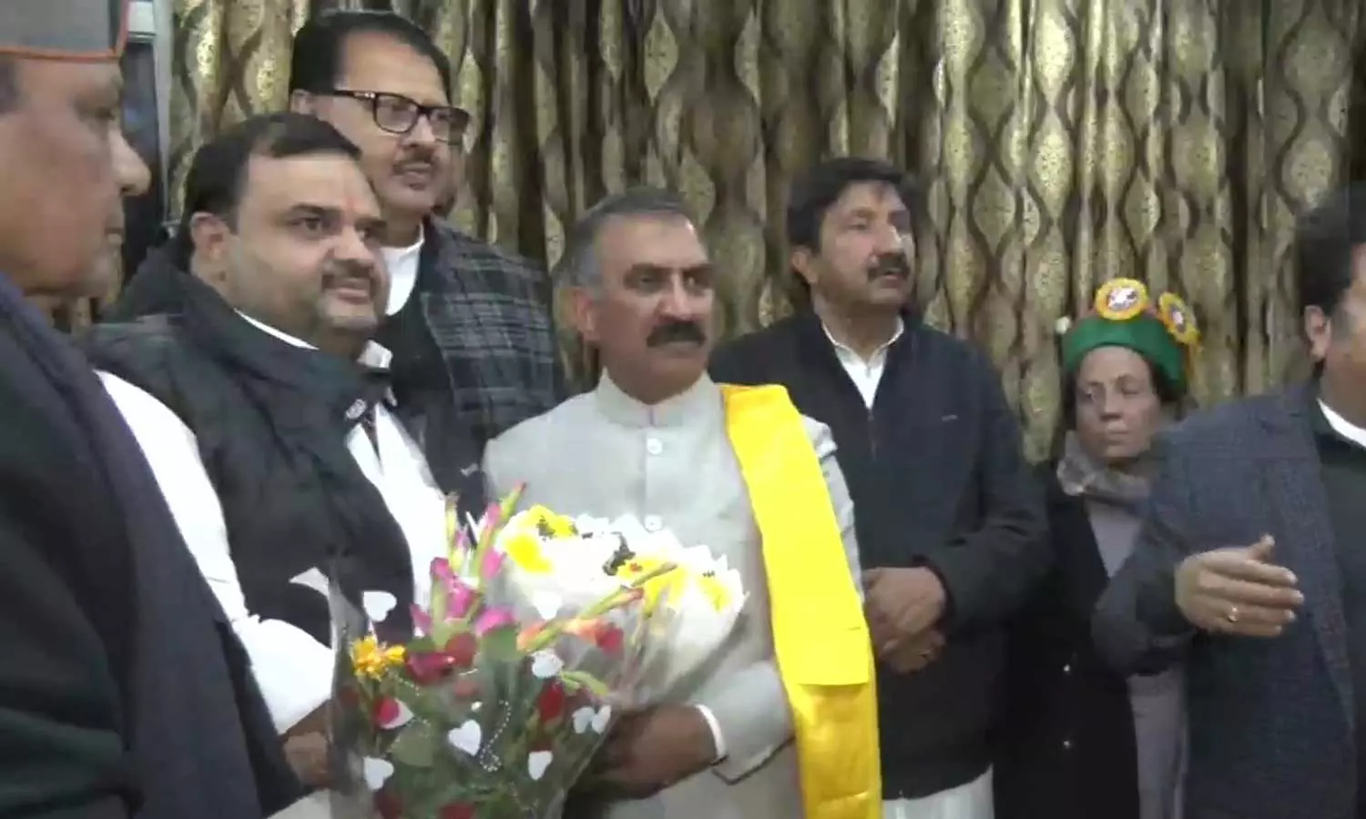 ഹിമാചൽ പ്രദേശ് മുഖ്യമന്ത്രിയായി സുഖ്വീന്ദർ സിങ് സുഖു നാളെ സത്യപ്രതിജ്ഞ ചെയ്യും ഹിമാചൽ പ്രദേശ് മുഖ്യമന്ത്രിയായി സുഖ്വീന്ദർ സിങ് സുഖു നാളെ സത്യപ്രതിജ്ഞ ചെയ്യും