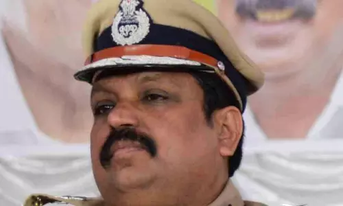 കൈക്കൂലി കേസ്;  ടോമിൻ ജെ. തച്ചങ്കരിയെ പ്രോസിക്യൂട്ട് ചെയ്യാൻ വിജിലൻസ് സർക്കാരിന്‍റെ അനുമതി തേടി