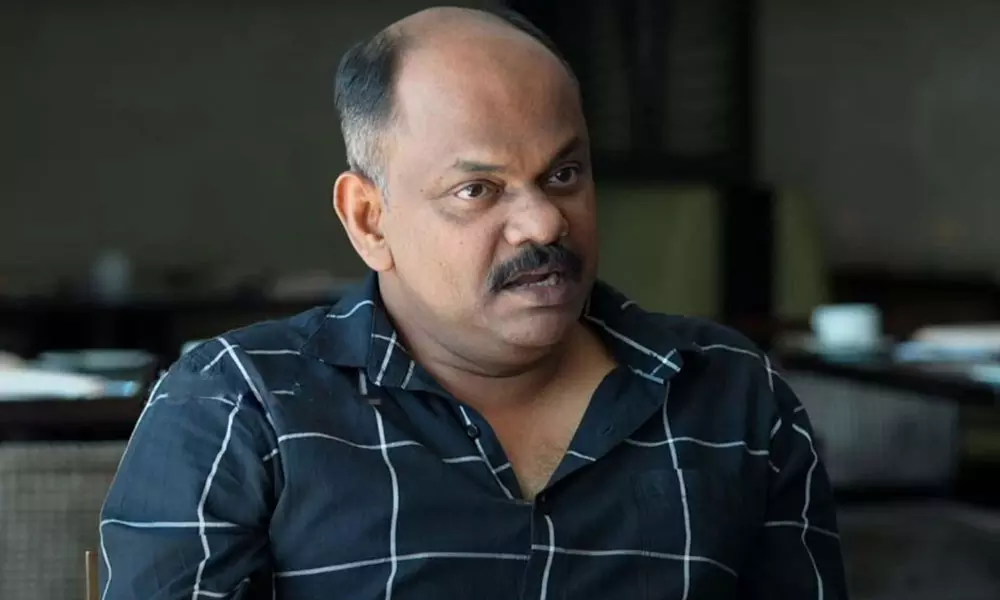 സിനിമാ റിവ്യൂ ചെയ്യുന്നവര്‍ സാഡിസ്റ്റുകള്‍, സിനിമയില്‍ എത്താന്‍ കഴിയാത്ത നിരാശര്‍; റോഷന്‍ ആന്‍ഡ്രൂസ്