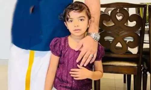 കെട്ടിടത്തിന്റെ ഒമ്പതാം നിലയിൽനിന്ന് വീണ് മലയാളി പെൺകുട്ടി മരിച്ചു കെട്ടിടത്തിന്റെ ഒമ്പതാം നിലയിൽനിന്ന് വീണ് മലയാളി പെൺകുട്ടി മരിച്ചു