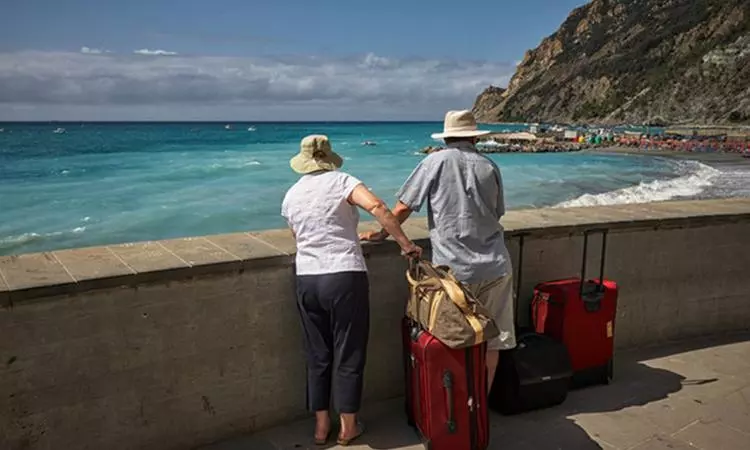 യു.എ.ഇയിൽ റിട്ടയർമെന്റ് വിസ   സ്വന്തമാക്കാനാവശ്യമായ നിബന്ധനകളെന്തല്ലൊം..?