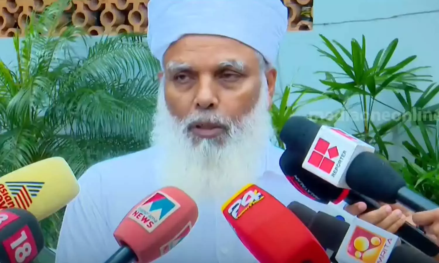 ലീഗിനെ കുറിച്ച് സിപിഎം നല്ലത് പറഞ്ഞതിൽ സന്തോഷം; സമസ്ത ലീഗിനെ കുറിച്ച് സിപിഎം നല്ലത് പറഞ്ഞതിൽ സന്തോഷം; സമസ്ത