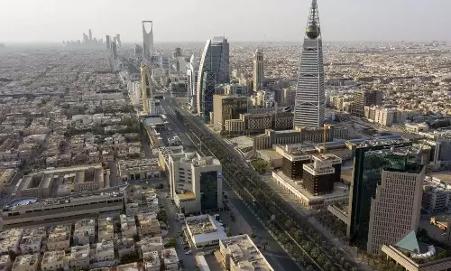 സൗദിയില്‍ ബില്ലിങ് ടാക്സ് അതോറിറ്റിയുമായി ബന്ധിപ്പിക്കൽ:   രണ്ടാം ഘട്ടം ജനുവരി ഒന്നിന്