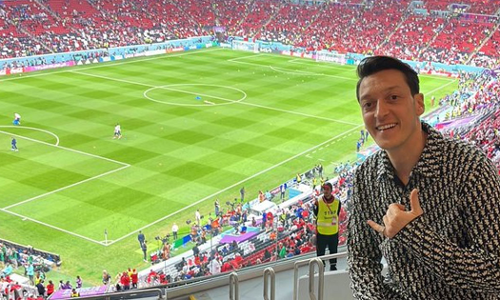 നമുക്ക് മുന്നേറാം; മൊറോക്കൻ നിരക്ക് പിന്തുണയുമായി ഓസിൽ അൽബയ്ത് സ്‌റ്റേഡിയത്തിൽ