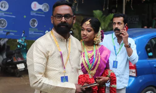 അതിരുകള്‍ മായ്ക്കുന്ന സൗഹൃദ കൂടാരം