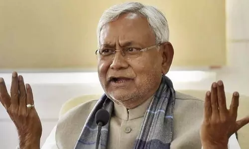 ബിഹാറിലെ വ്യാജമദ്യദുരന്തം; ഭരണ - പ്രതിപക്ഷ തർക്കം മുറുകുന്നു