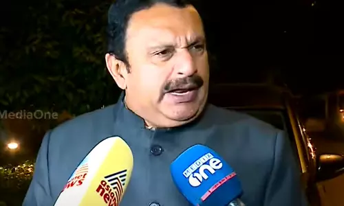 പിണറായിയെ എതിർക്കാൻ വി.മുരളീധരന്റെ ആവശ്യമില്ല; വഹാബിനെ തള്ളി കെ.മുരളീധരൻ