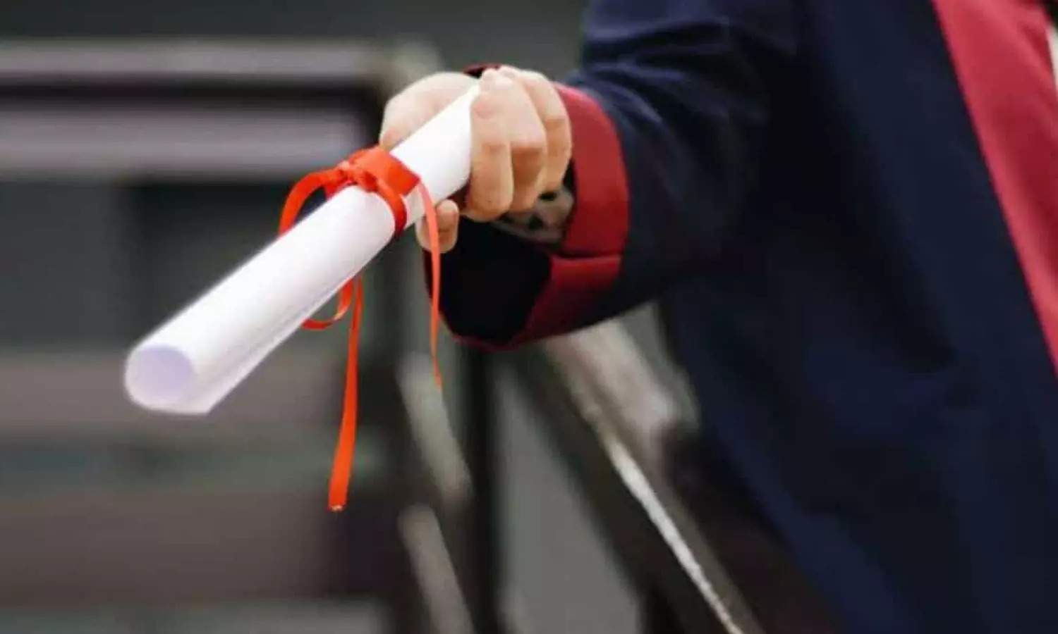 വ്യാജ സര്ട്ടിഫിക്കറ്റുകള് വർധിക്കുന്നു; വിപുലമായ പരിശോധനക്ക് ഒരുങ്ങി കുവൈത്ത് വ്യാജ സര്ട്ടിഫിക്കറ്റുകള് വർധിക്കുന്നു; വിപുലമായ പരിശോധനക്ക് ഒരുങ്ങി കുവൈത്ത്