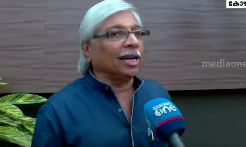 കെ ആർ നാരായണന്‍ ഇൻസ്റ്റിറ്റ്യൂട്ട് വിഷയത്തില്‍ അടൂർ ഗോപാലകൃഷ്ണന്റെ നിലപാട് നിർഭാഗ്യകരം: കമൽ