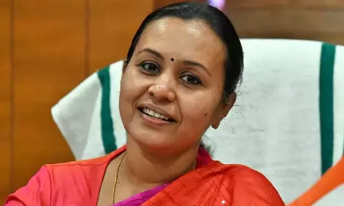 സംസ്ഥാനത്തിന് കേന്ദ്രത്തിന്റെ കോവിഡ് ജാഗ്രതാ നിർദേശമുണ്ടെന്ന് ആരോഗ്യമന്ത്രി വീണാ ജോര്ജ് സംസ്ഥാനത്തിന് കേന്ദ്രത്തിന്റെ കോവിഡ് ജാഗ്രതാ നിർദേശമുണ്ടെന്ന് ആരോഗ്യമന്ത്രി വീണാ ജോര്ജ്