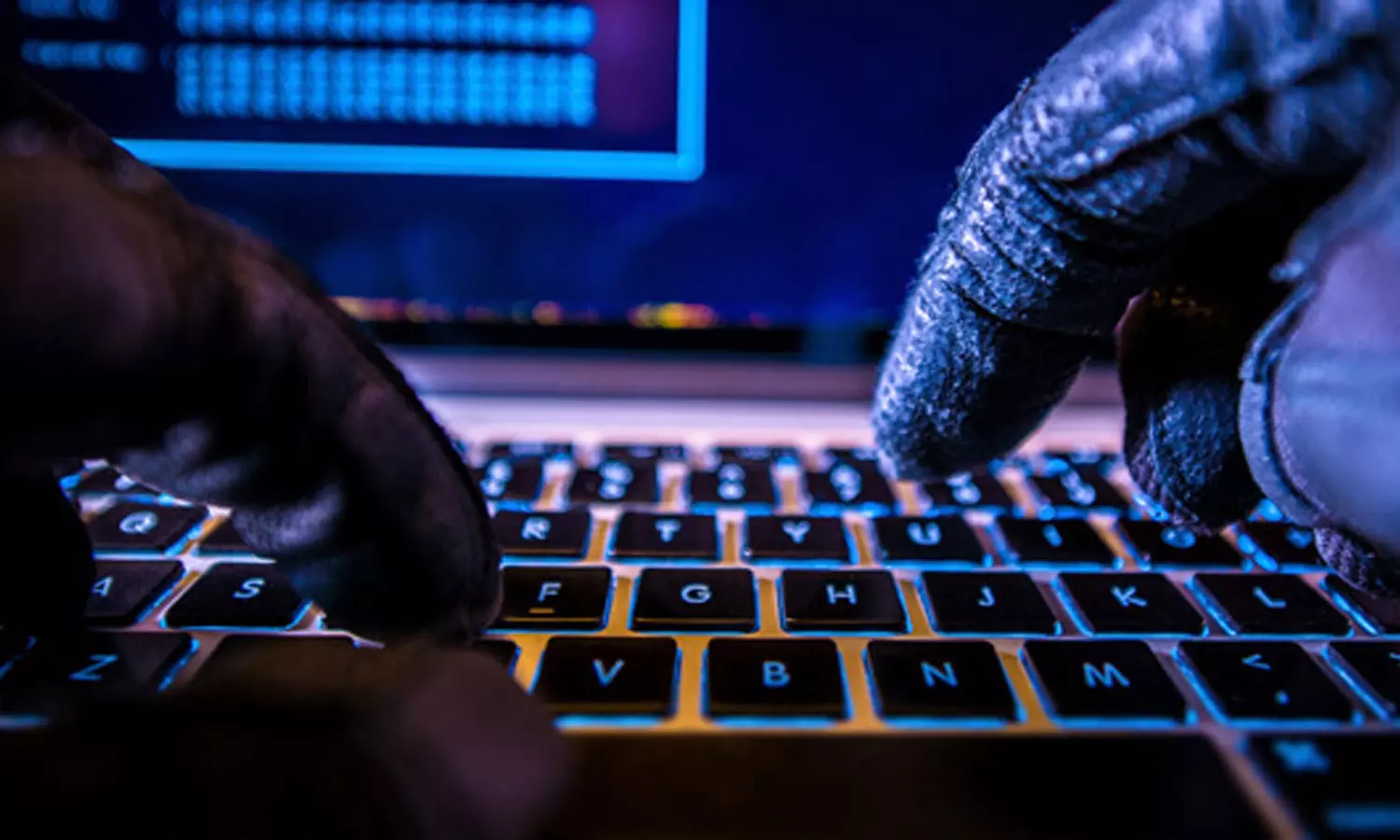 കുറ്റകൃത്യങ്ങളും അധാർമികതയും പ്രചരിപ്പിക്കുന്ന സൈറ്റുകൾക്കെതിരെ നടപടി; സോഷ്യൽമീഡിയ നിരീക്ഷിക്കും കുറ്റകൃത്യങ്ങളും അധാർമികതയും പ്രചരിപ്പിക്കുന്ന സൈറ്റുകൾക്കെതിരെ നടപടി; സോഷ്യൽമീഡിയ നിരീക്ഷിക്കും