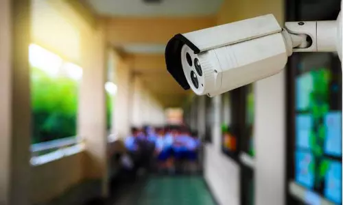 ലൈംഗികാതിക്രമങ്ങൾ തടയാൻ സ്‌കൂളുകളിൽ സി.സി.ടി.വി കാമറകൾ; നടപടിയുമായി മഹാരാഷ്ട്ര സർക്കാർ