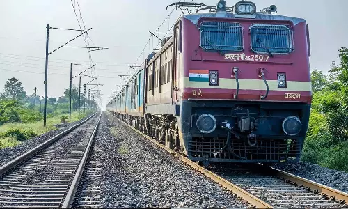 സ്പെഷ്യൽ ട്രെയിനുകൾ ഇന്നുമുതൽ; ഡൽഹി മലയാളികളുടെ യാത്രാക്ലേശത്തിന് ഇനിയും പരിഹാരമായില്ല