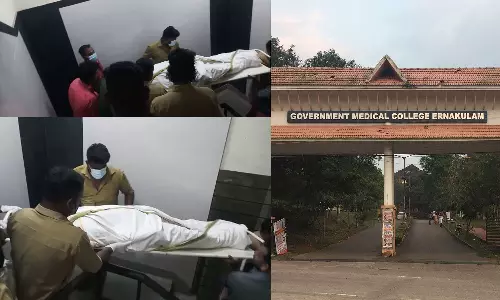 ലിഫ്റ്റ് പണിമുടക്കിയിട്ട് നാളുകൾ; കളമശേരി മെഡി. കോളജില്‍ മൃതദേഹം രണ്ടാംനിലയിൽ നിന്ന് താഴെയിറക്കിയത് ഏറെ പണിപ്പെട്ട്