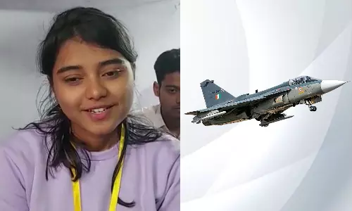 ഇന്ത്യയിലെ ആദ്യ മുസ്‌ലിം വനിതാ യുദ്ധവിമാന പൈലറ്റ്; ചരിത്രം രചിച്ച് സാനിയ മിർസ