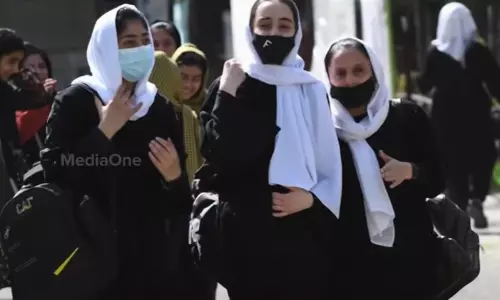 താലിബാ​ന്‍റെ പഠനവിലക്ക്​; നൂറ് അഫ്ഗാൻ പെൺകുട്ടികളുടെ വിദ്യഭ്യാസ ചെലവുകൾ ഏറ്റെടുത്ത്​ ദുബൈ വ്യവസായി