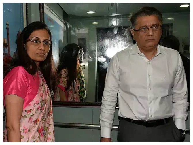 ഐ.സി.ഐ.സി.ഐ വായ്പാ തട്ടിപ്പ്; മുന് എം.ഡി ചന്ദ കൊച്ചാറും ഭര്ത്താവും അറസ്റ്റില് ഐ.സി.ഐ.സി.ഐ വായ്പാ തട്ടിപ്പ്; മുന് എം.ഡി ചന്ദ കൊച്ചാറും ഭര്ത്താവും അറസ്റ്റില്