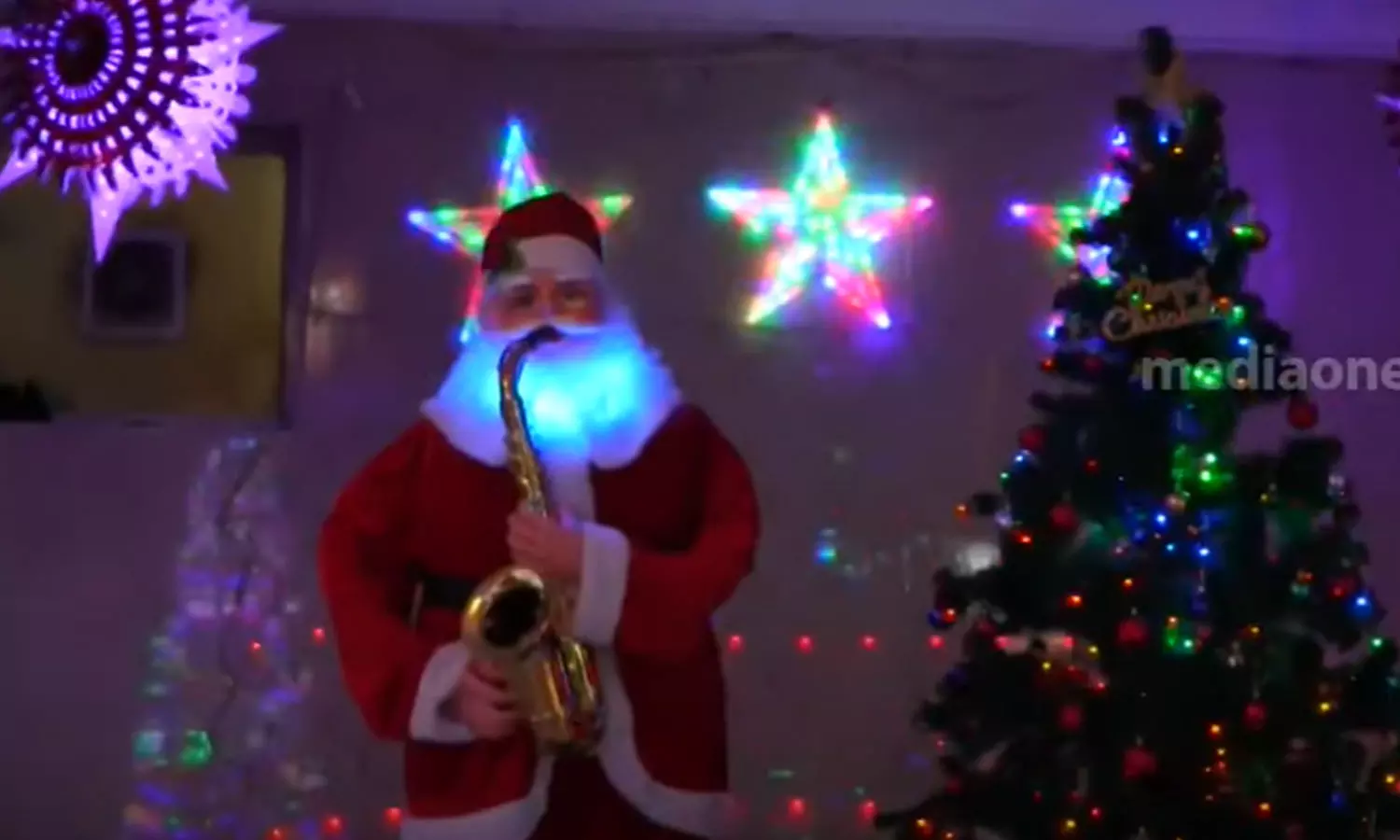 തിരുപ്പിറവിയുടെ ഓര്മ്മ പുതുക്കി ക്രിസ്മസിനെ വരവേൽക്കാനൊരുങ്ങി കുവൈത്ത് പ്രവാസികൾ തിരുപ്പിറവിയുടെ ഓര്മ്മ പുതുക്കി ക്രിസ്മസിനെ വരവേൽക്കാനൊരുങ്ങി കുവൈത്ത് പ്രവാസികൾ