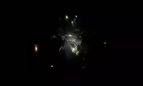 കുമളിയില്‍ ശബരിമല തീര്‍ഥാടകരുടെ വാഹനം കൊക്കയിലേക്ക് മറിഞ്ഞു; എട്ട് മരണം