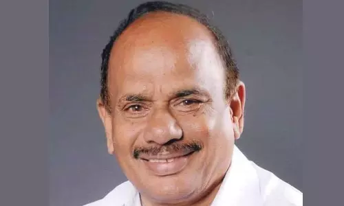 കോൺഗ്രസ് നേതാവ് തൃപ്പാളൂർ കെ. ഗോപിനാഥ്‌ അന്തരിച്ചു