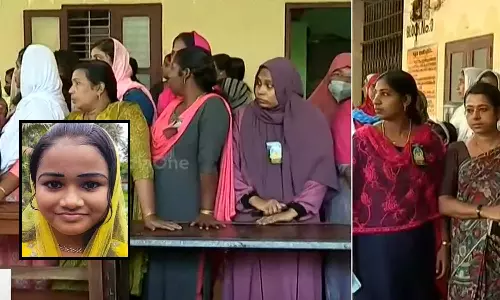 ചേതനയറ്റ് നിദ, മൃതദേഹം ജന്മനാട്ടിലെത്തിച്ചു; ഒരുനോക്കു കാണാന്‍ അധ്യാപകരും സഹപാഠികളും