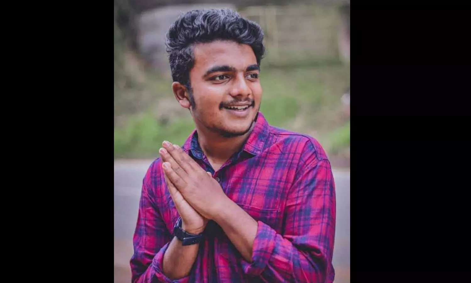 ഇടുക്കി വണ്ടിപ്പെരിയാറിൽ ജീപ്പ് മറിഞ്ഞ് യുവാവ് മരിച്ചു; ഡ്രൈവർ അത്ഭുതകരമായി രക്ഷപ്പെട്ടു ഇടുക്കി വണ്ടിപ്പെരിയാറിൽ ജീപ്പ് മറിഞ്ഞ് യുവാവ് മരിച്ചു; ഡ്രൈവർ അത്ഭുതകരമായി രക്ഷപ്പെട്ടു