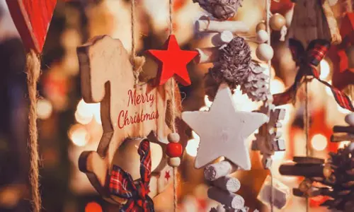 തിരുപ്പിറവിയുടെ ഓർമ പുതുക്കി ഇന്ന് ക്രിസ്മസ് തിരുപ്പിറവിയുടെ ഓർമ പുതുക്കി ഇന്ന് ക്രിസ്മസ്