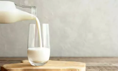 ദിവസവും ഉറങ്ങുന്നതിന് തൊട്ടുമുമ്പ്‌  പാൽ കുടിക്കുന്നത് നല്ലതല്ല..! കാരണമിതാണ്...