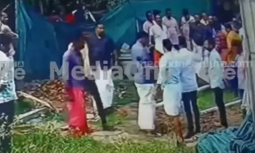 ക്ഷേത്രഭൂമി സംബന്ധിച്ച തർക്കം; ചങ്ങൻകുളങ്ങരയിൽ  കൂട്ടത്തല്ല്
