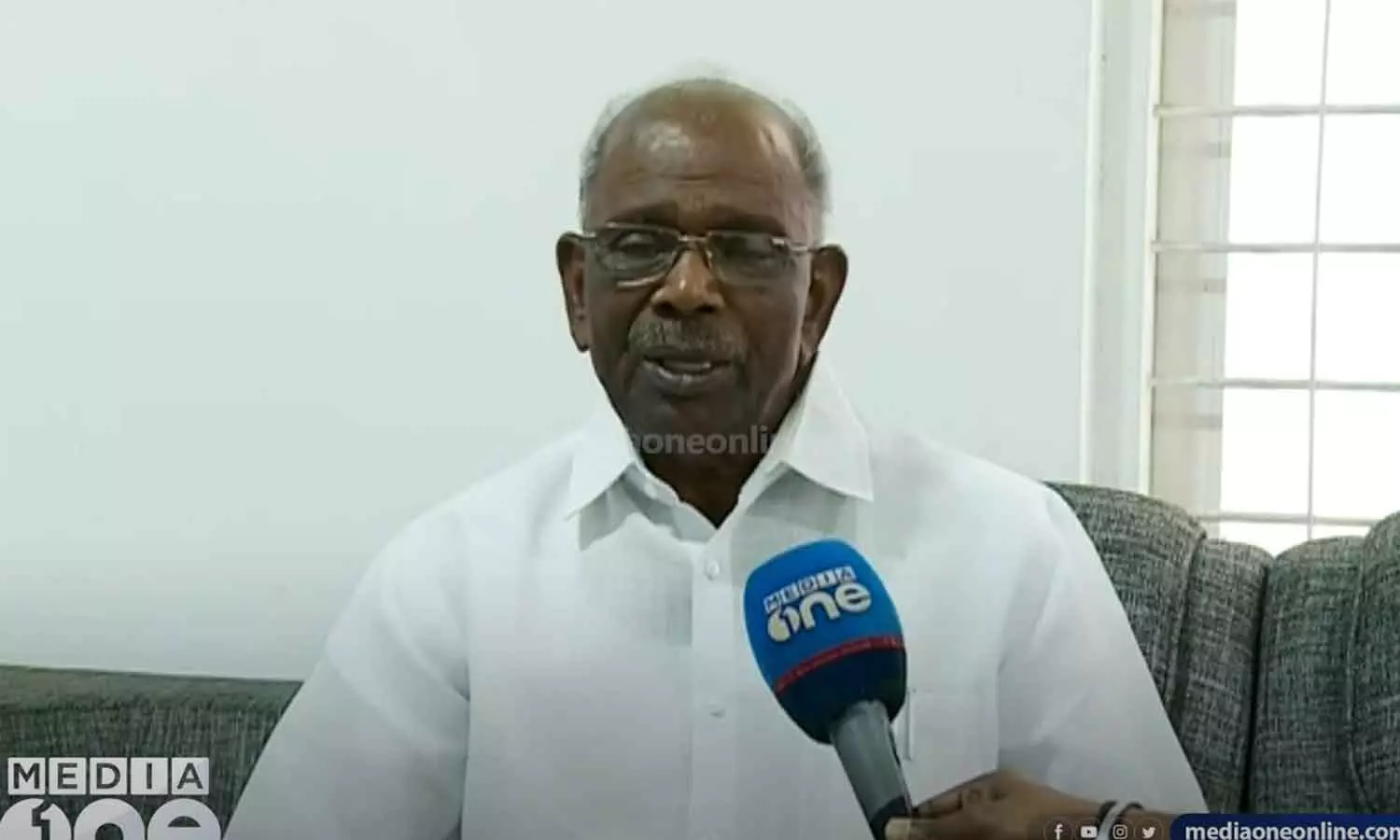 ഒരു വിവരമില്ലാത്ത ചെറുക്കനാന്നേ...ജീവിതത്തിൽ ആദ്യാ ഇങ്ങനൊരു അനുഭവം; വാഹനം തടഞ്ഞ് അസഭ്യം പറഞ്ഞ സംഭവത്തിൽ എം.എം മണി