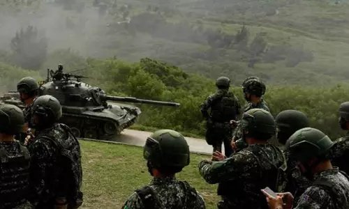 ചൈനയുടെ ഭീഷണി; നിര്‍ബന്ധിത സൈനിക സേവനം ഒരു വര്‍ഷമാക്കി ഉയര്‍ത്തി തായ്‍വാന്‍