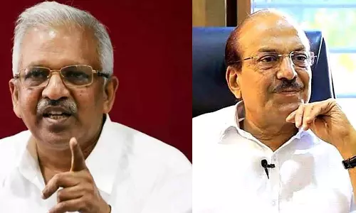 ഷുക്കൂർ വധക്കേസ്: പി ജയരാജനെതിരായ ഗുരുതര വകുപ്പുകൾ ഒഴിവാക്കാൻ കുഞ്ഞാലിക്കുട്ടി ഇടപെട്ടുവെന്ന് വെളിപ്പെടുത്തല് ഷുക്കൂർ വധക്കേസ്: പി ജയരാജനെതിരായ ഗുരുതര വകുപ്പുകൾ ഒഴിവാക്കാൻ കുഞ്ഞാലിക്കുട്ടി ഇടപെട്ടുവെന്ന് വെളിപ്പെടുത്തല്