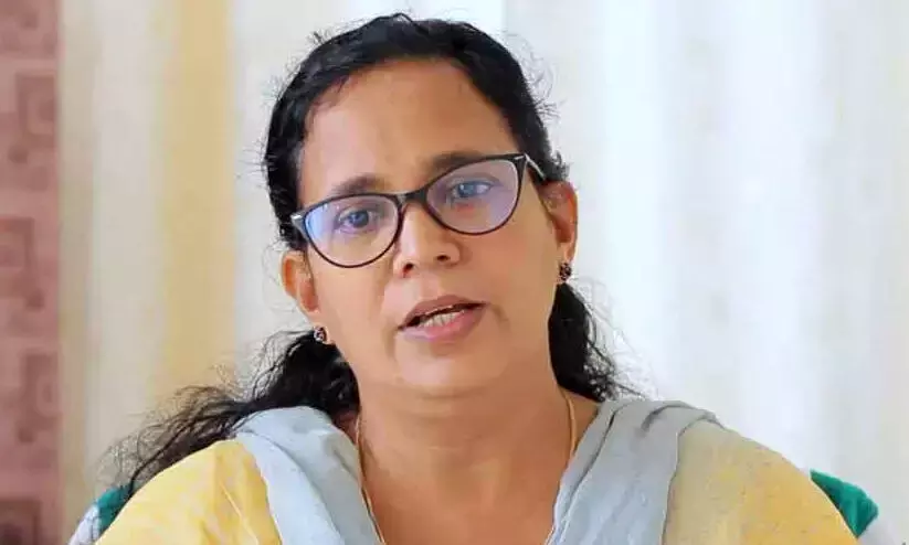 നാടിന്റെ പ്രശ്‌നങ്ങളിൽ ഒരുമിച്ചു നിൽക്കണമെന്ന് കെ.കെ രമ എം.എൽ.എ