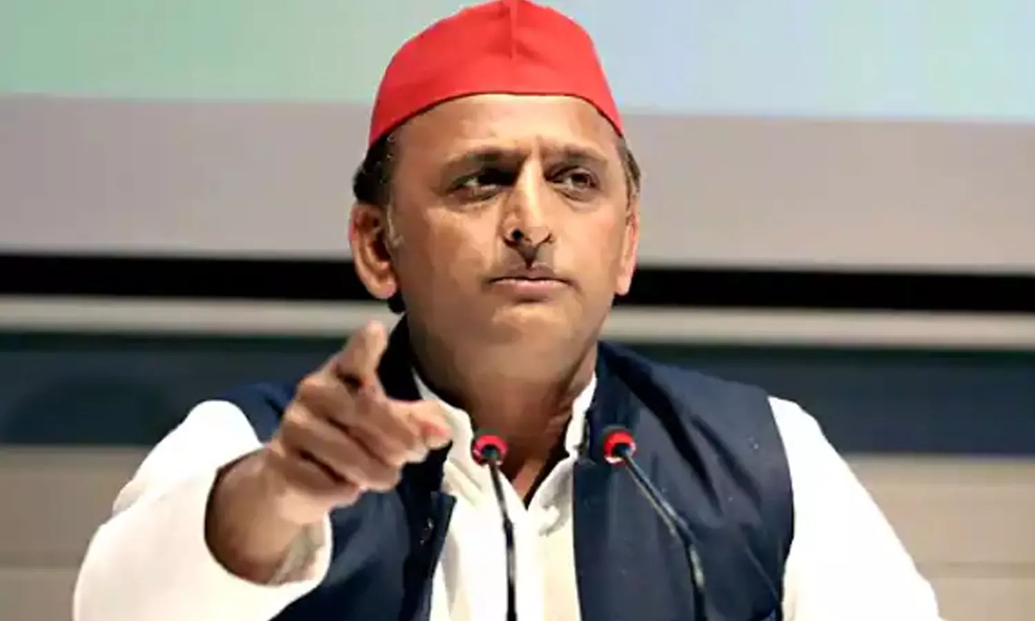 ബിജെപിയുടെയും കോൺഗ്രസിന്റെയും പ്രത്യയശാസ്ത്രം ഒന്ന്: അഖിലേഷ് യാദവ്
