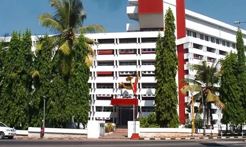 ഇ.പി ജയരാജനെതിരായ സാമ്പത്തികാരോപണം  സി.പി.എം സംസ്ഥാന നേതൃത്വം നാളെ ചർച്ച ചെയ്യും