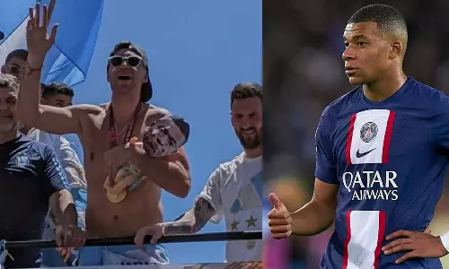 അത്തരം അസംബന്ധങ്ങൾക്ക് ഊർജം പാഴാക്കാനില്ല; മാർട്ടിനസിന് എംബാപ്പെയുടെ മറുപടി